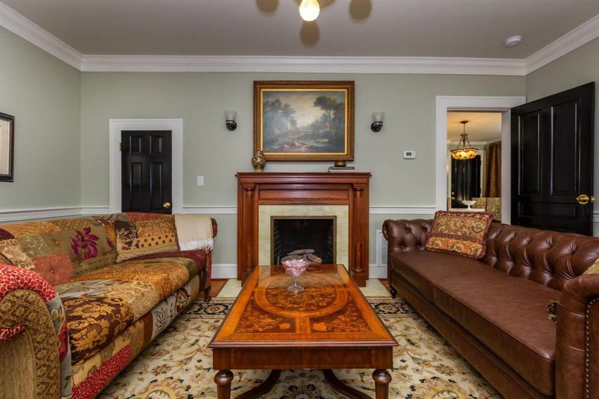 Renowned Historic Home Downtownacross From Park Winston-Salem Zewnętrze zdjęcie