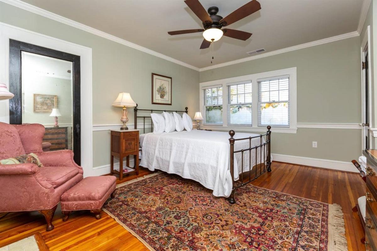 Renowned Historic Home Downtownacross From Park Winston-Salem Zewnętrze zdjęcie