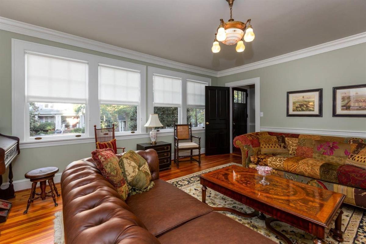 Renowned Historic Home Downtownacross From Park Winston-Salem Zewnętrze zdjęcie